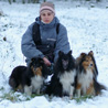 3 décembre 2010, à Champcueil : les 3 miss et moi dans la neige et le froid. ;) (Photo : Michal Kurela)